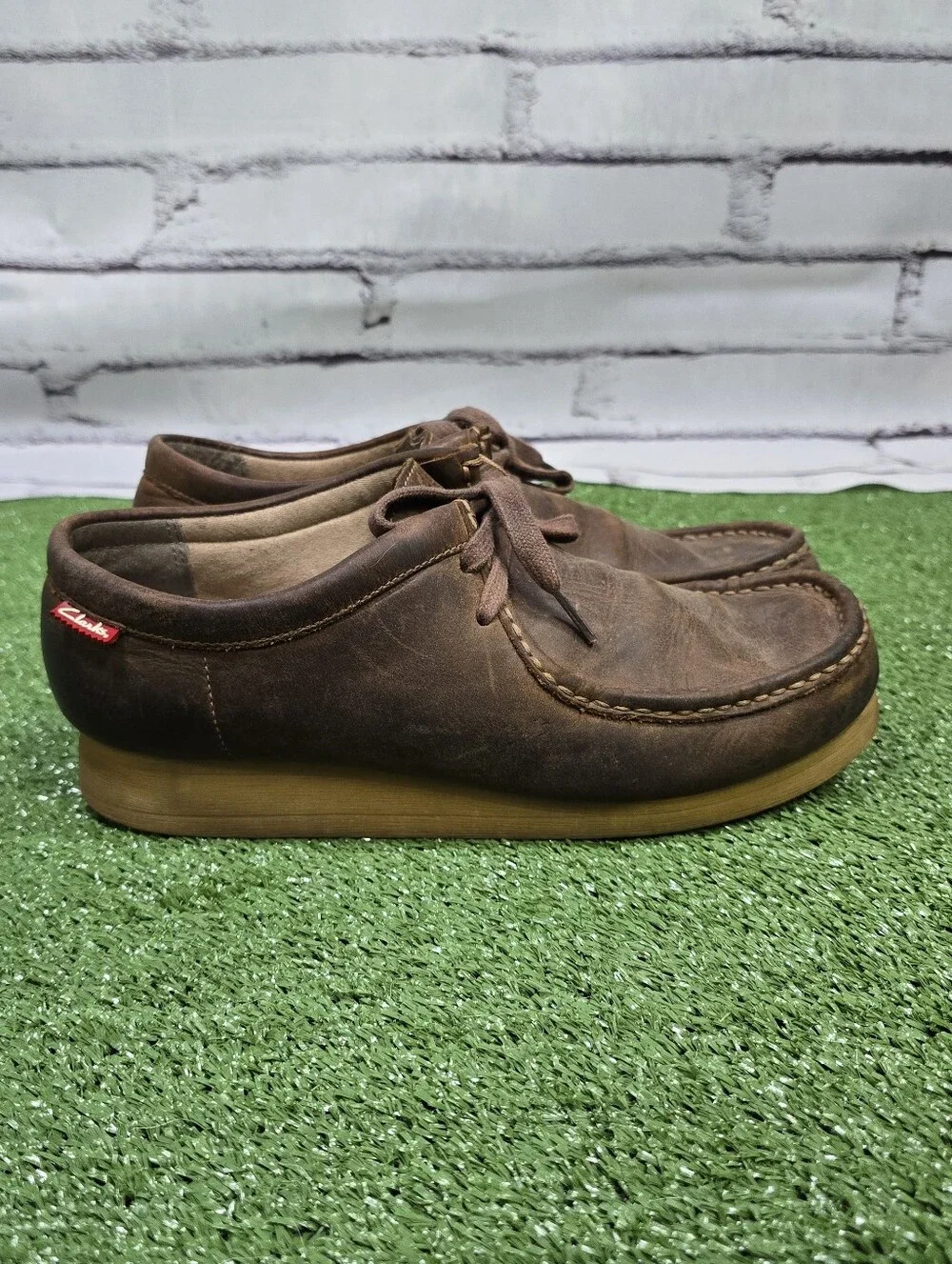 Clarks Classic Wallabee EVO Stinson Beeswax Leather Gum Sole Moc Toe Loafers Sz9